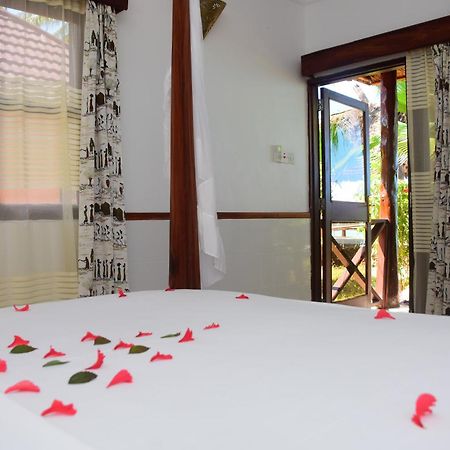 Mnarani Beach Cottages Nungwi Buitenkant foto