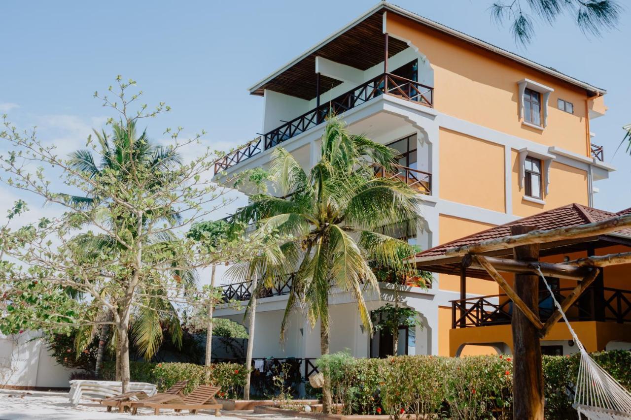 Mnarani Beach Cottages Nungwi Buitenkant foto