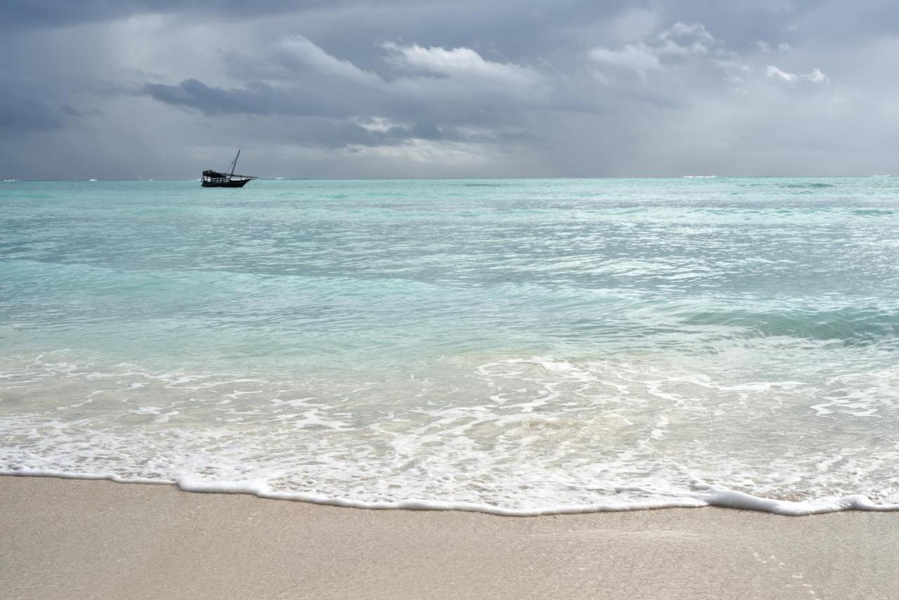 Mnarani Beach Cottages Nungwi Buitenkant foto